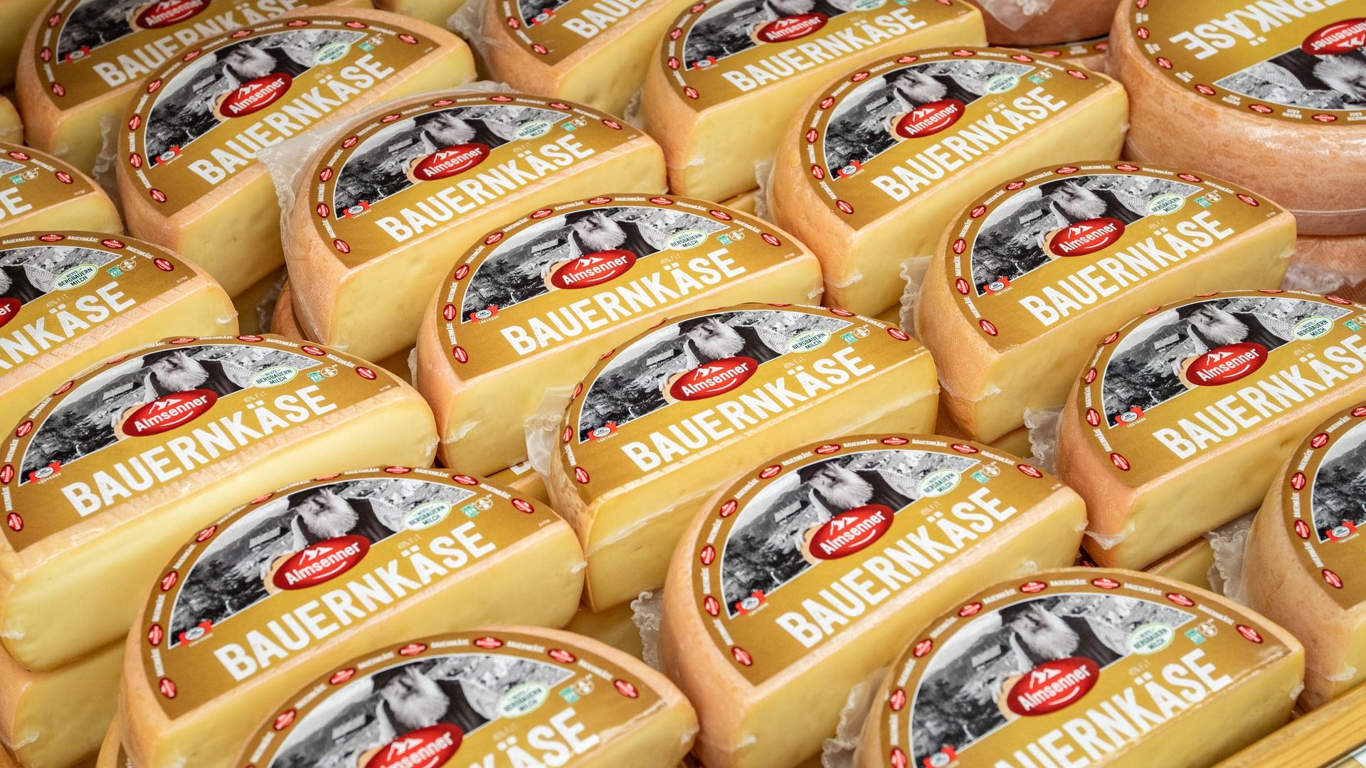 Various pieces of farmer's cheese with Almsenner label