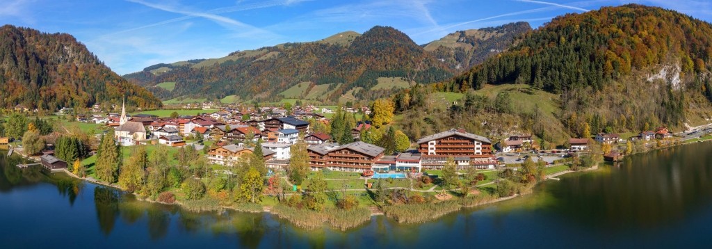 Hotel Bellevue in Walchsee Tirol - Panoramabild
