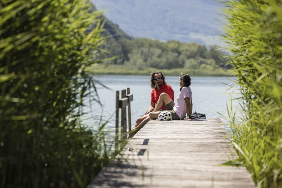 Die Zeit genießen und Entspannen am Kalterer See © Velontou