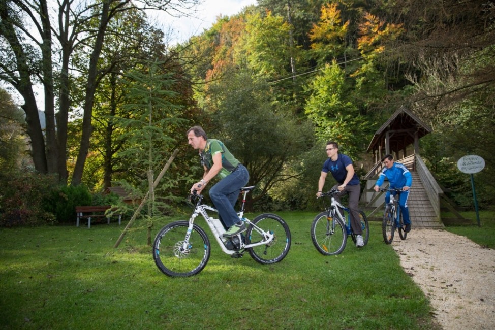 Radfahren im Wienerwald © Krainerhütte