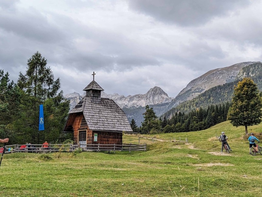 Slovenian Alps ebike Tour © Greenhills Bederfly doo
