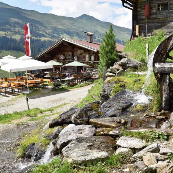 Urige Hütten wie die Farmkehralm im Alpbachtal © Alpbachtal Tourismus - G. Griessenböck