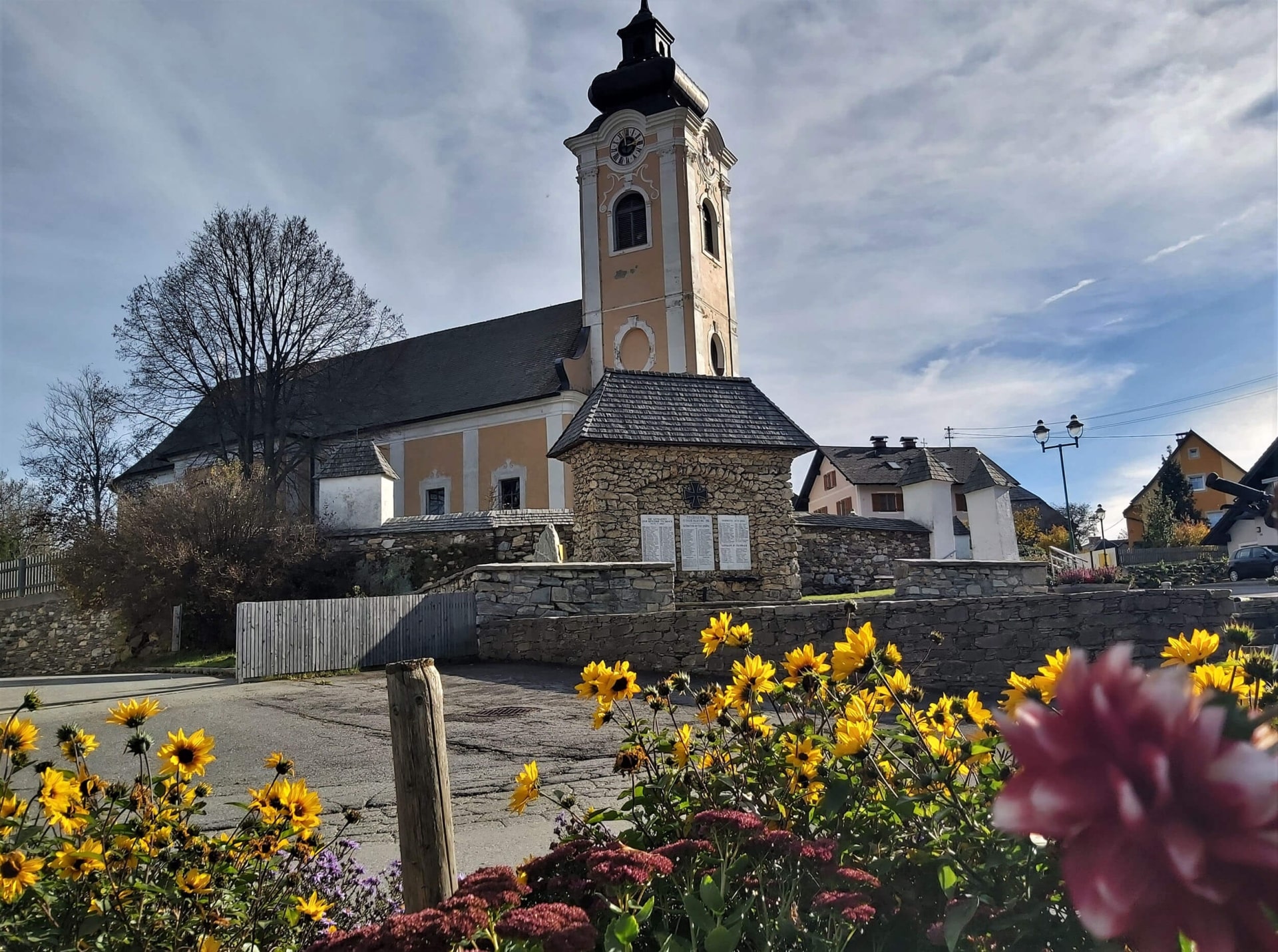 Waldheimat-Runde Pfarrkirche Fischbach © Christine Pollhammer